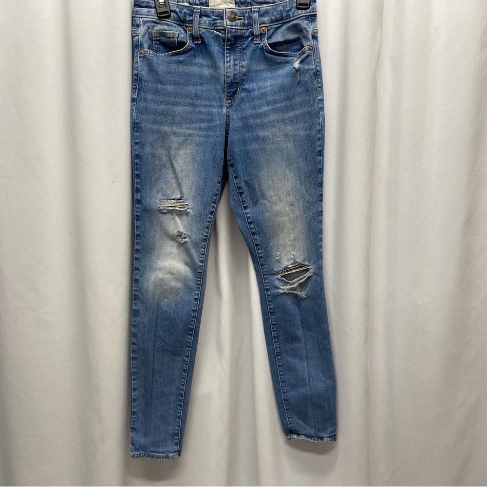 Universal Thread jeans womens size 4 distressed high rise skinny pants